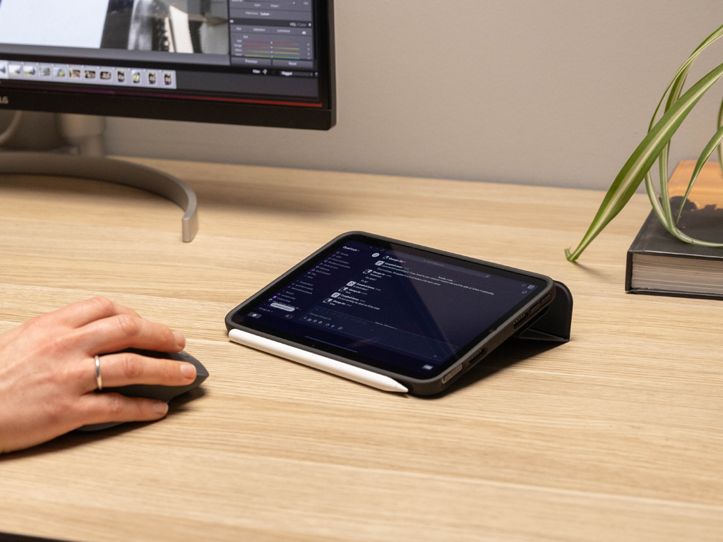 Обложка для магнитного чехла Quad Lock® iPad Folio для iPad mini (Gen 6)